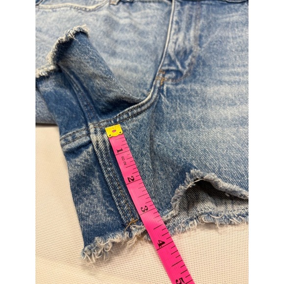 Wrangler Women's Mid Rise Vintage Denim Shorts Size 14 NWOT - Picture 8 of 13